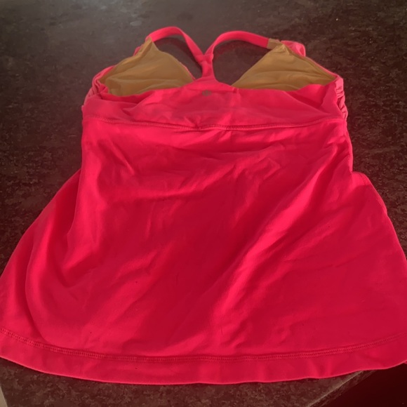 Lululemon tank - Picture 3 of 4